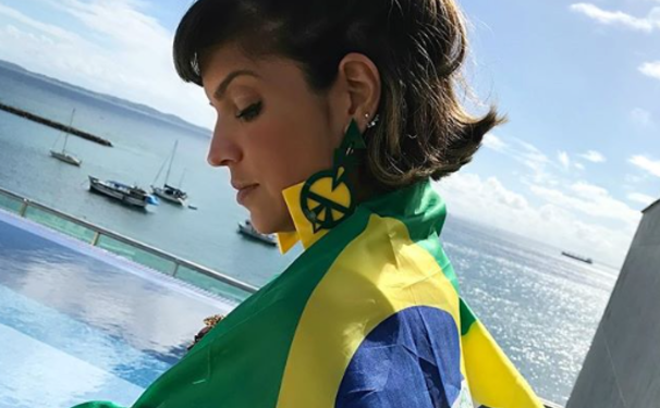 A torcedora Paula Magalhães