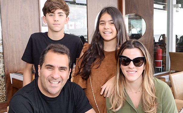 Dia de se ver no site Michelle Marie.