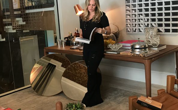 Thais Braga na primeira edição da mostra de decoração 100% baiana