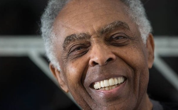 "Amigos, Sons e Palavras".