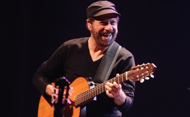 João Bosco é a grande atração musical desta sexta-feira 