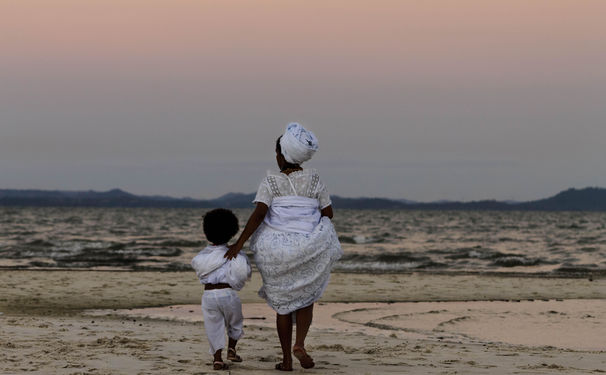 Mar da Bahia é tema de exposição fotográfica na Galeria Cláudio Colavolpe