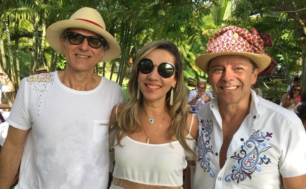 O abre alas mais charmoso e agitado do verão da Praia do Forte