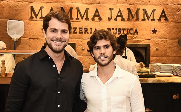 PIZZARIA MAMMA JAMMA INAUGUROU EM SALVADOR