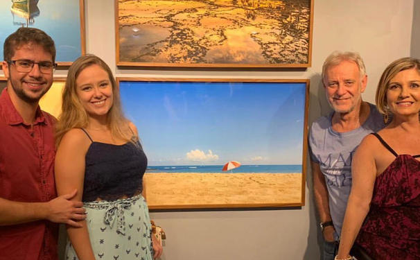 Patrícia Nobre e Giácomo Mancini na galeria Cláudio Colavolpe