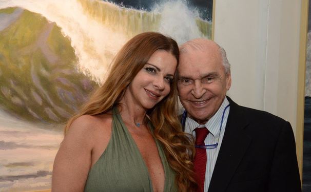 Filha de Elcimar Coutinho faz exposição no Rio de Janeiro