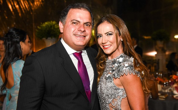 Dia de se ver no site Michelle Marie.