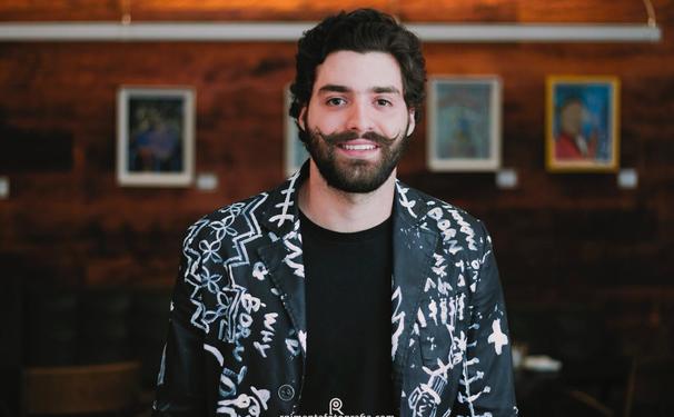 Samuel Caixeta anuncia exposições internacionais para 2019