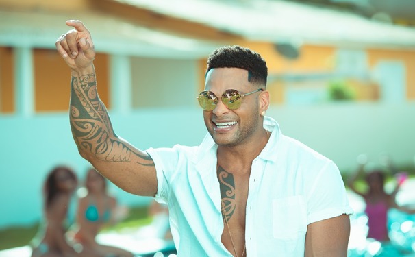 Os ensaios da banda Parangolé!