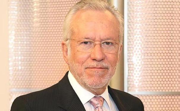 Os bastidores de Alexandre Garcia