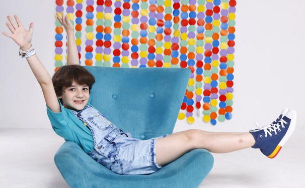 O talentoso Brenno Kuusberg na série “Hebe”