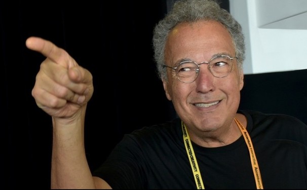 Nizan Guanães em solo baiano.