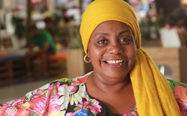 Uma festa carnavalesca tampa de panela...