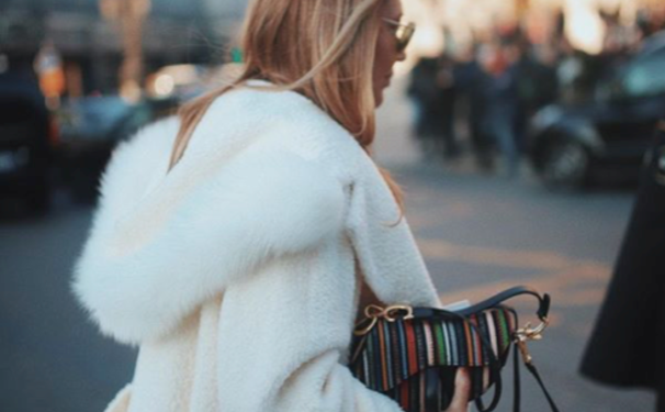 Donata Meirelles está em Paris