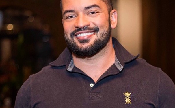  Estevão Terceiro recebendo no Yacht Clube da Bahia