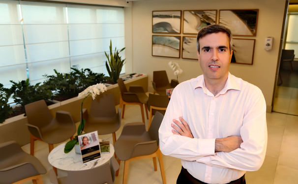 O médico baiano André Príncipe é convidado para ministrar palestra em simpósio mineiro