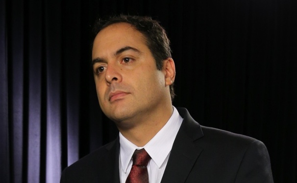 O governador de Pernambuco Paulo Câmara  na platéia de  Ivete Sangalo e Bell Marques 