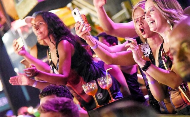 Camarote Harém com ares parisienses