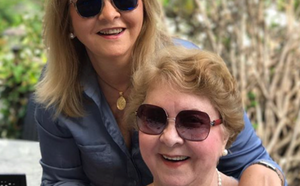 Baia e Suzana Bastos em festa!