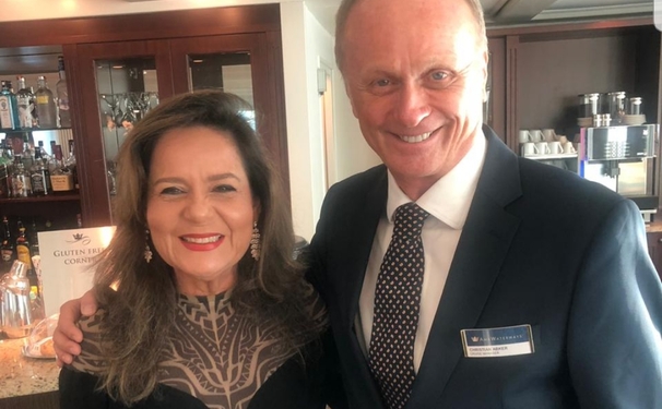 Suzana Mamede em Paris.