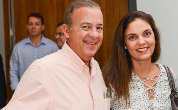 Dia de se ver no site Michelle Marie