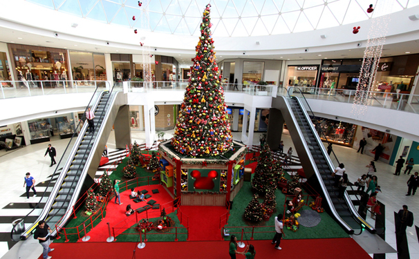 CORAL MANSÃO DO CAMINHO E ARAUTO FATUMBI APRESENTAM CANÇÕES NATALINAS E CLÁSSICOS DA MPB NO SHOPPING PARALELA 