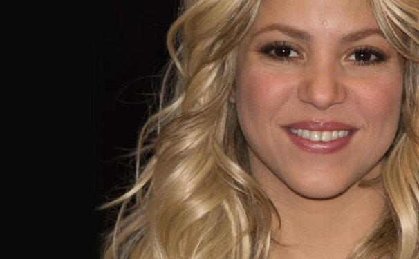 Shakira aterrissando no Brasil!