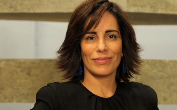 Glória Pires fatura o Troféu Oscarito!