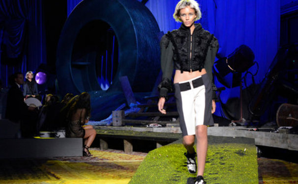 Marc Jacobs  badalando  a Lexington Avenue