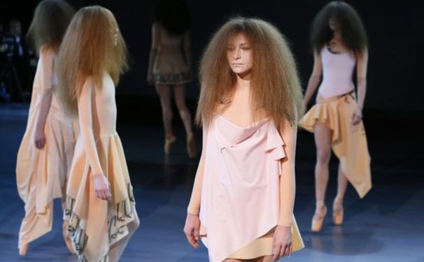 Étnico é apresentado em Paris 