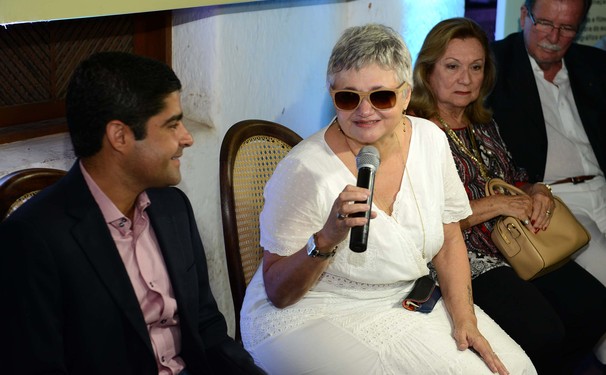 Aplausos para o prefeito ACM!