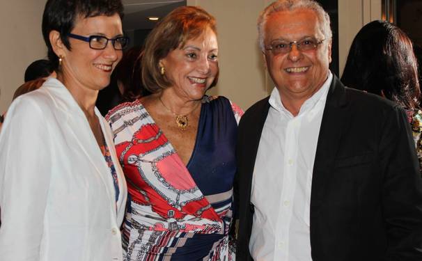 Dia de se ver no site Michelle Marie!