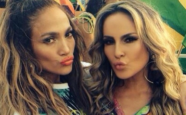 Jennifer Lopez cancela participação em abertura da Copa do Mundo 