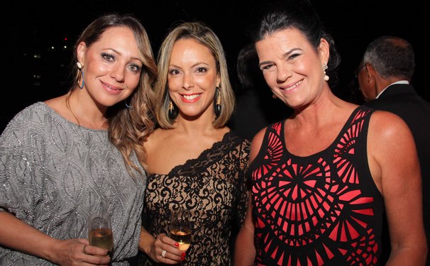 Dia de se ver no site Michelle Marie