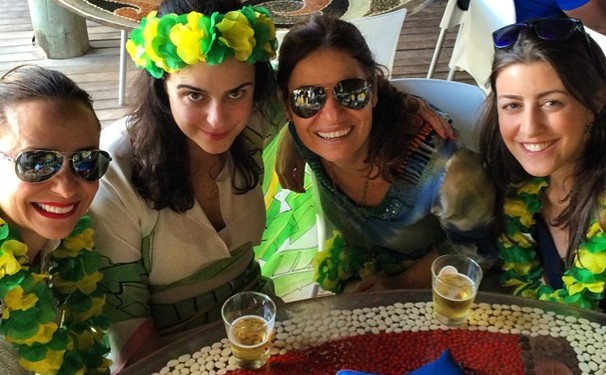 Dia de se ver no site Michelle Marie.