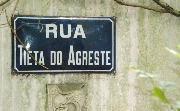 Exposição homenageia família Amado