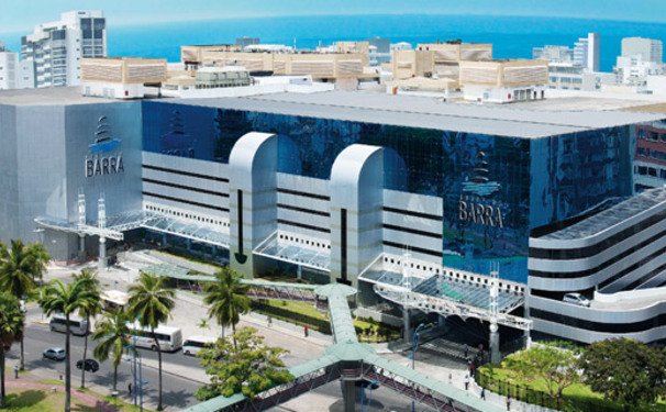 Garimpo no Shopping Barra.