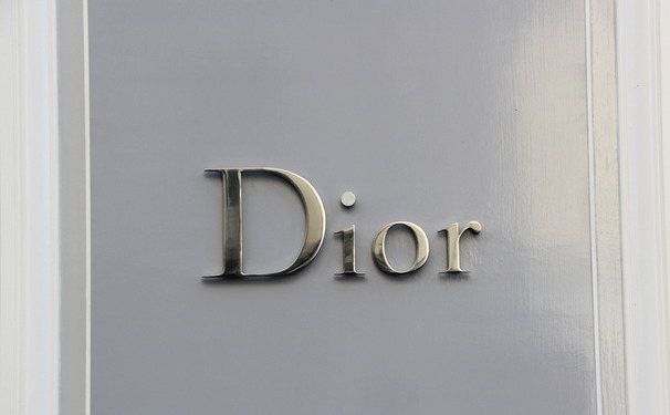 Nova fachada da Dior 