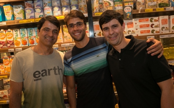 Festa de gente saudável. Vem ver...