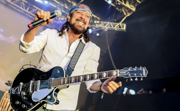 E Bell Marques vem com tudo!