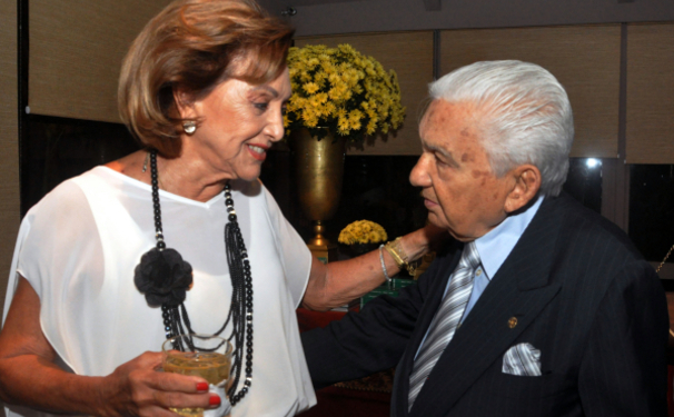 Margarida Luz agitando a sociedade baiana.