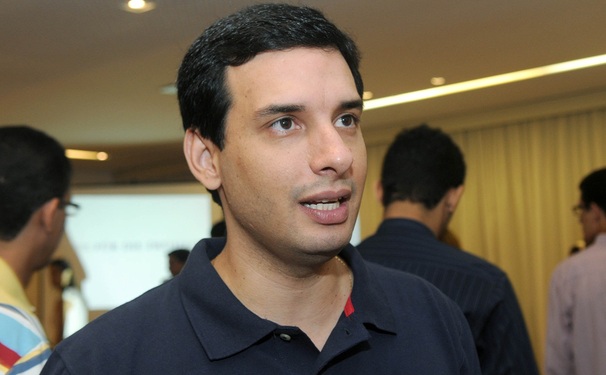 Quentíssima, saindo do forno...