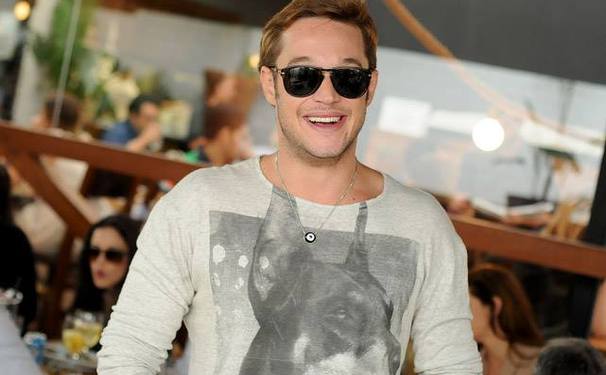 Miami branco e dourada.