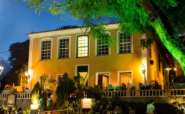 Estilo e antiguidade em paraíso baiano