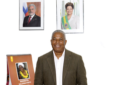 Secretário de Promoção da Igualdade Racial Entrada x