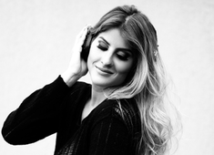 Miss Cady anima pôr do sol de primavera da Academia Julião Castello