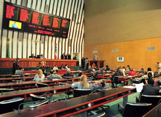 ALBA vota projetos nesta terça-feira