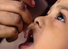 Vacinação contra poliomelite