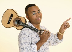 Dudu Nobre é o convidado de amanhã (20) do Universo Axé