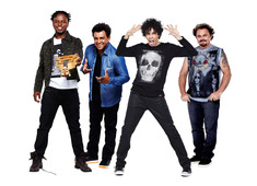 Sambô faz show em Vilas do Atlântico